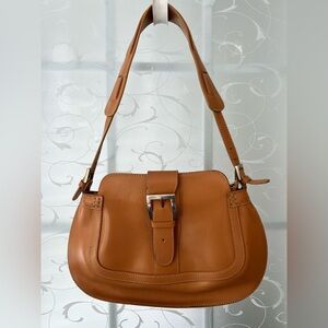 Focus Paris leather made in France caramel colored shoulder bag, buckle snap